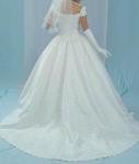 (BFWB004WT) Unique Mesmerizing Embroidered Tulle Bridal Gown